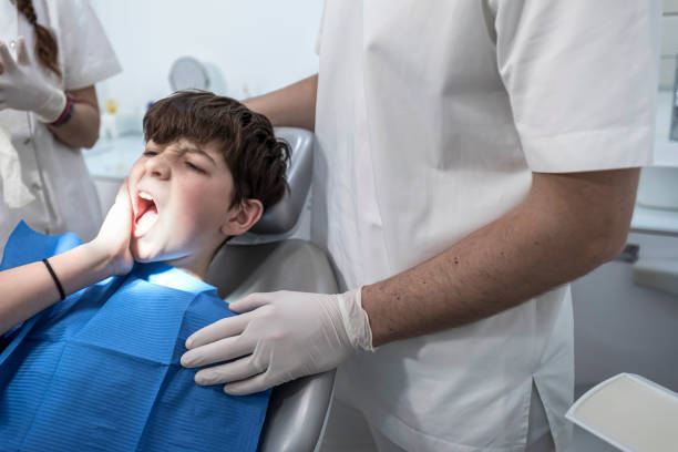 Best Emergency Treatment for Toothache in Ave Maria, FL